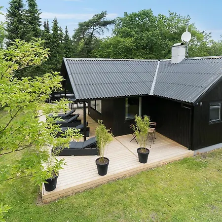 Holiday home 3 Bedroom In *